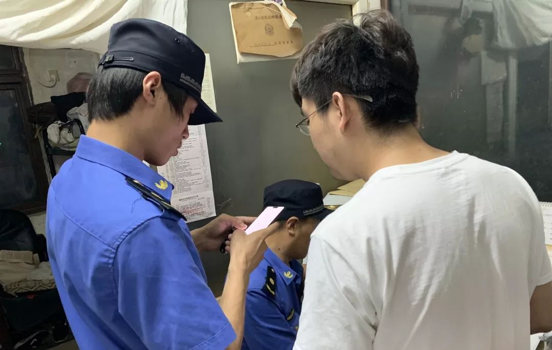 人保服务 ,拥有“如意行”驾乘险，出行更顺畅！_2026-2030年中国毛巾行业：细分场景与人群精准定位投资图谱