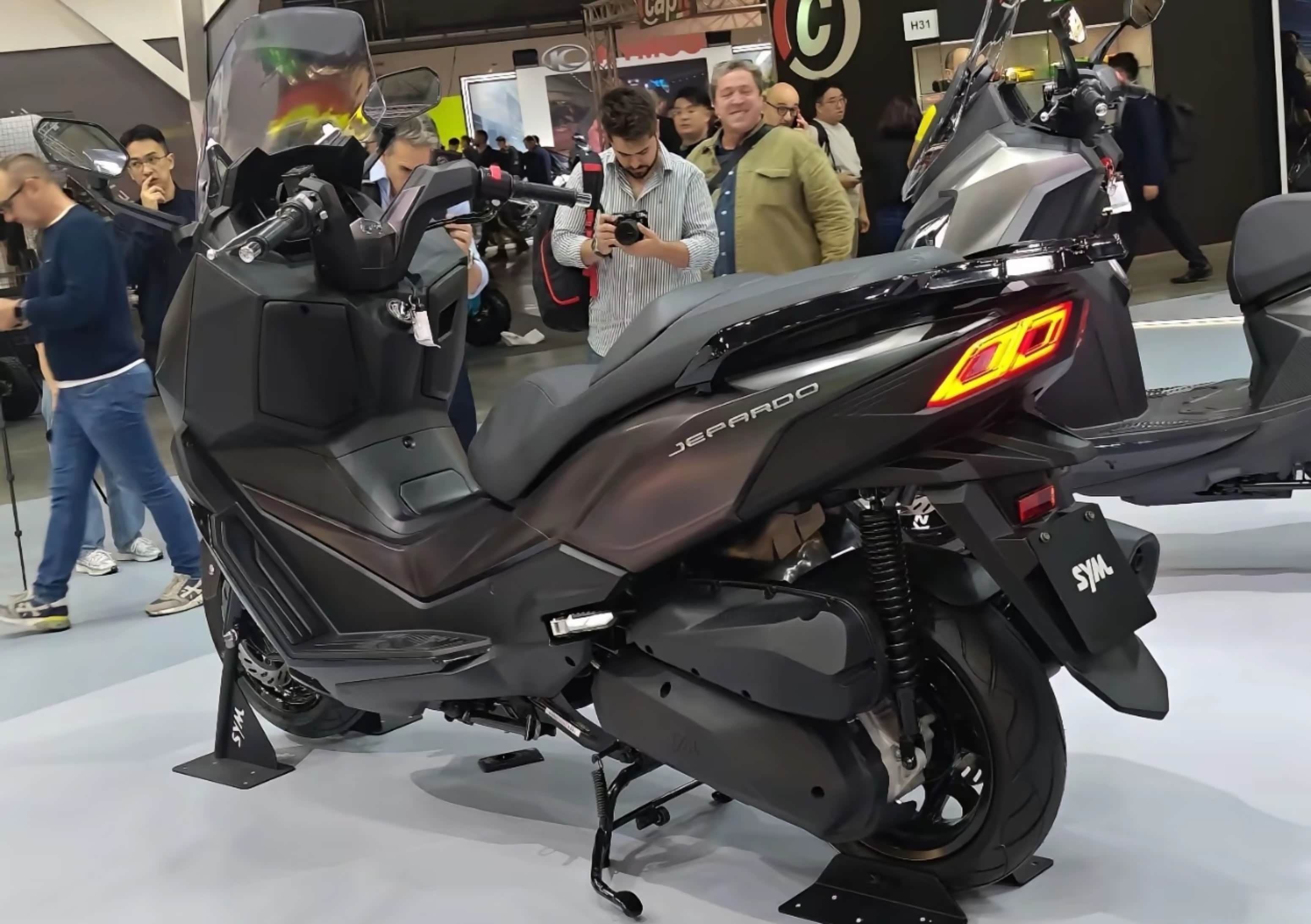 2026摩托车项目可行性：正从“代步工具”升级为“机动自由解决方案”_人保伴您前行,人保有温度