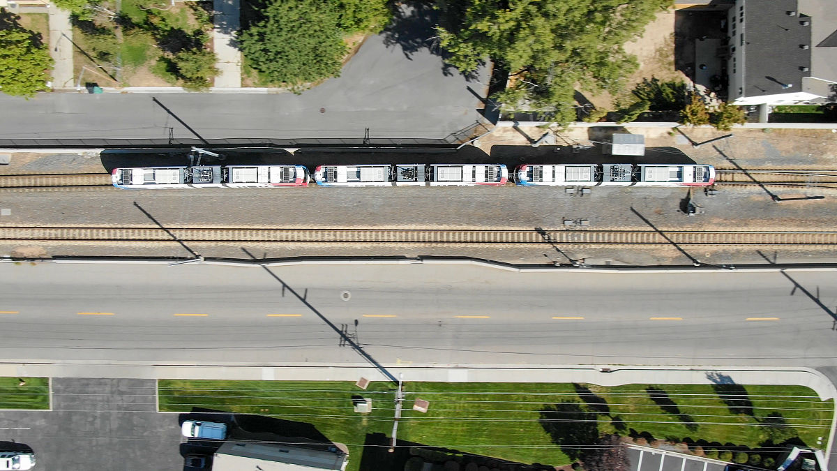 韩国济州一客机起飞前冒烟 122名乘客紧急撤离