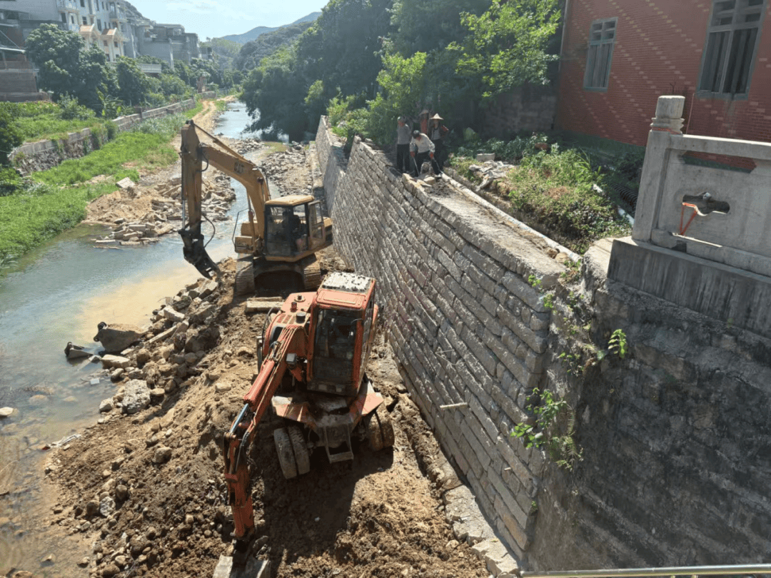 鄱阳湖区重点圩堤治理工程开工建设