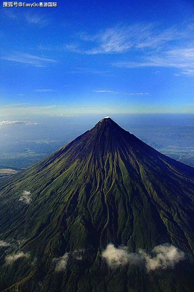 菲律宾一周内两次上调马荣火山警戒级别