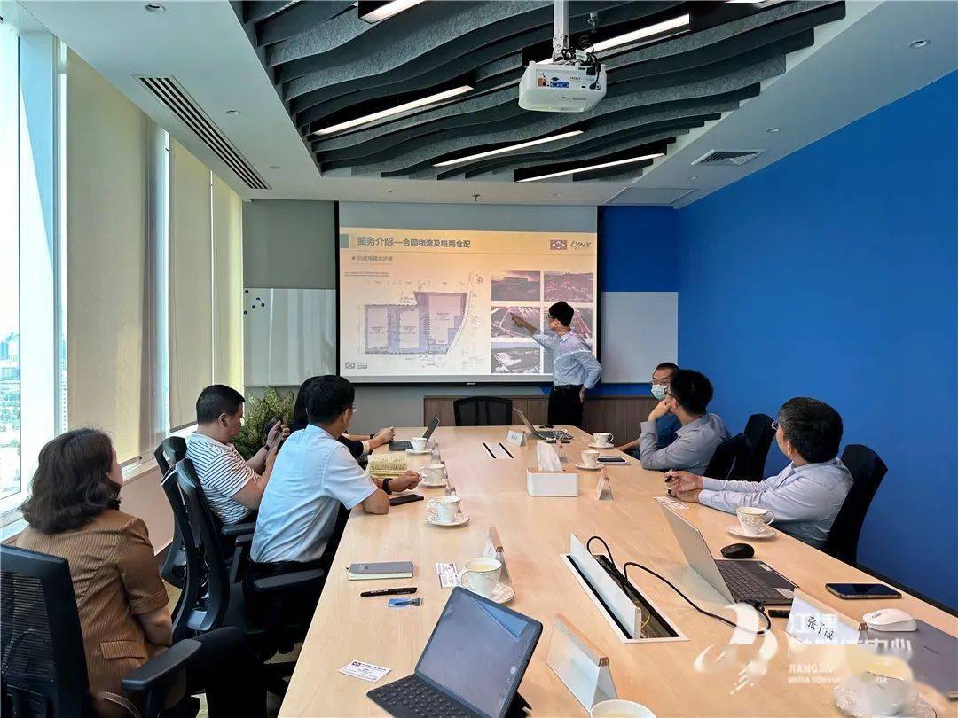 重庆与老挝国家石油公司共建“数字石油”能源平台