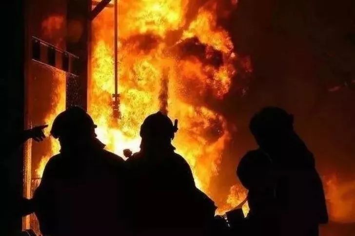 四川省煤炭产业集团有限责任公司原副总经理张万松被开除党籍