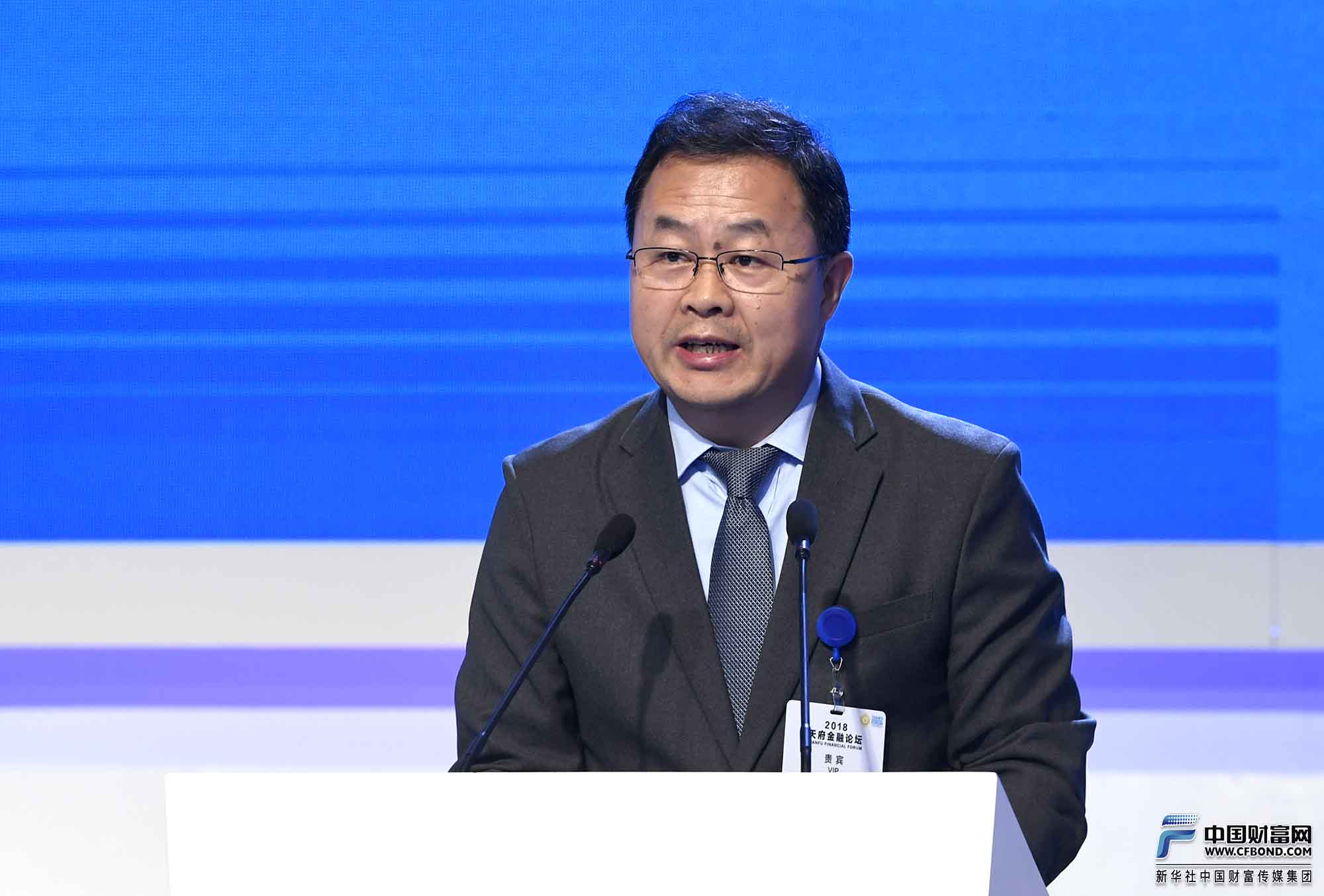 银行集体补位首席风险官