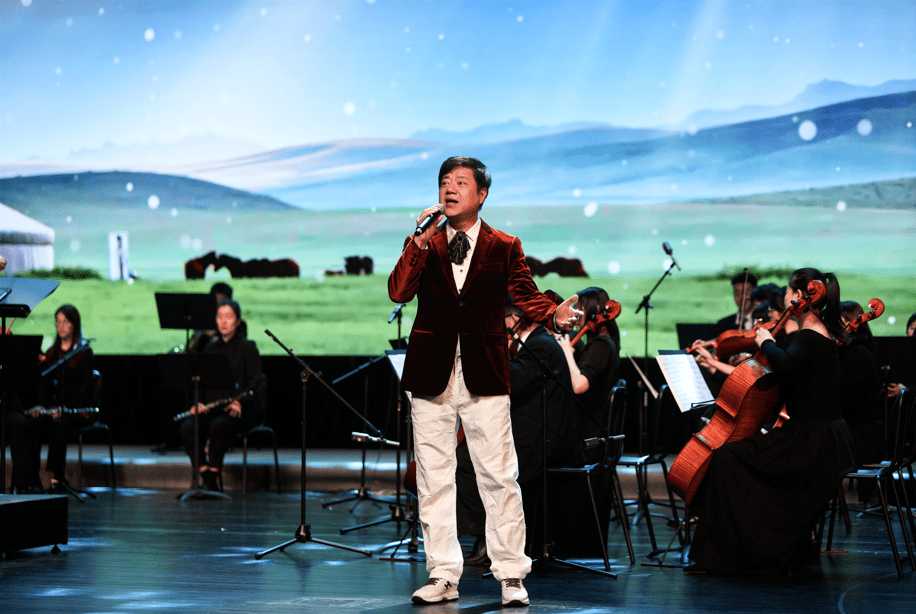 从宝岛到天山：台胞十年逐梦植物工厂