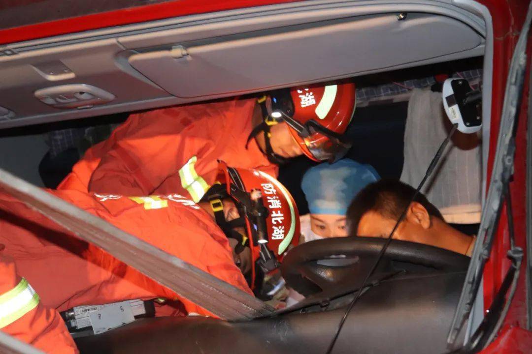 鄂东高速回应“沪武高速巴河大桥墩险情”