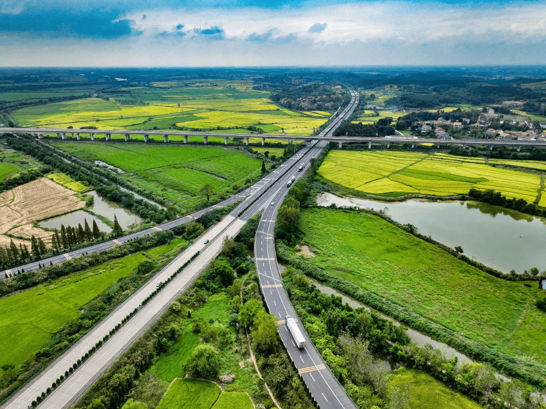 鄂东高速回应“沪武高速巴河大桥墩险情”