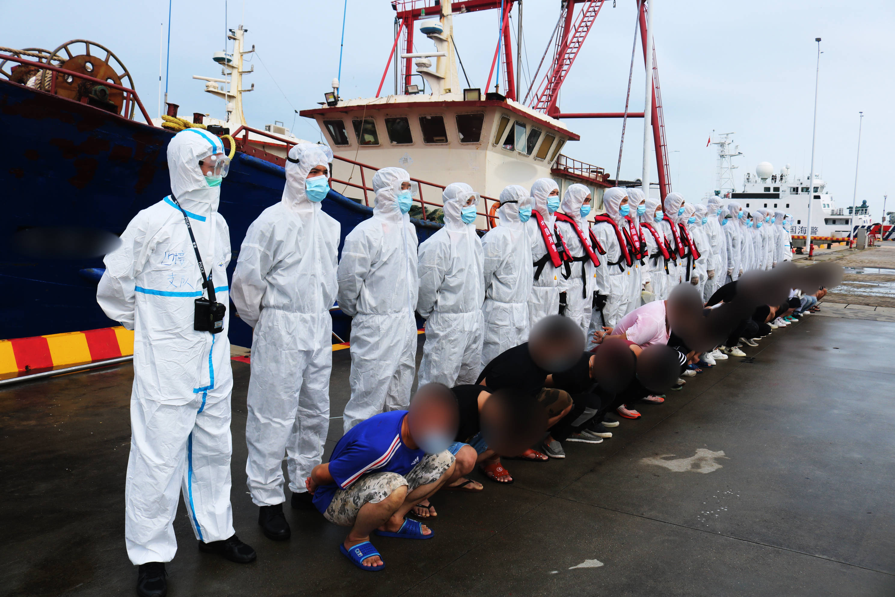 某团伙帮代购海南离岛免税商品约42.6万元 被立案处理