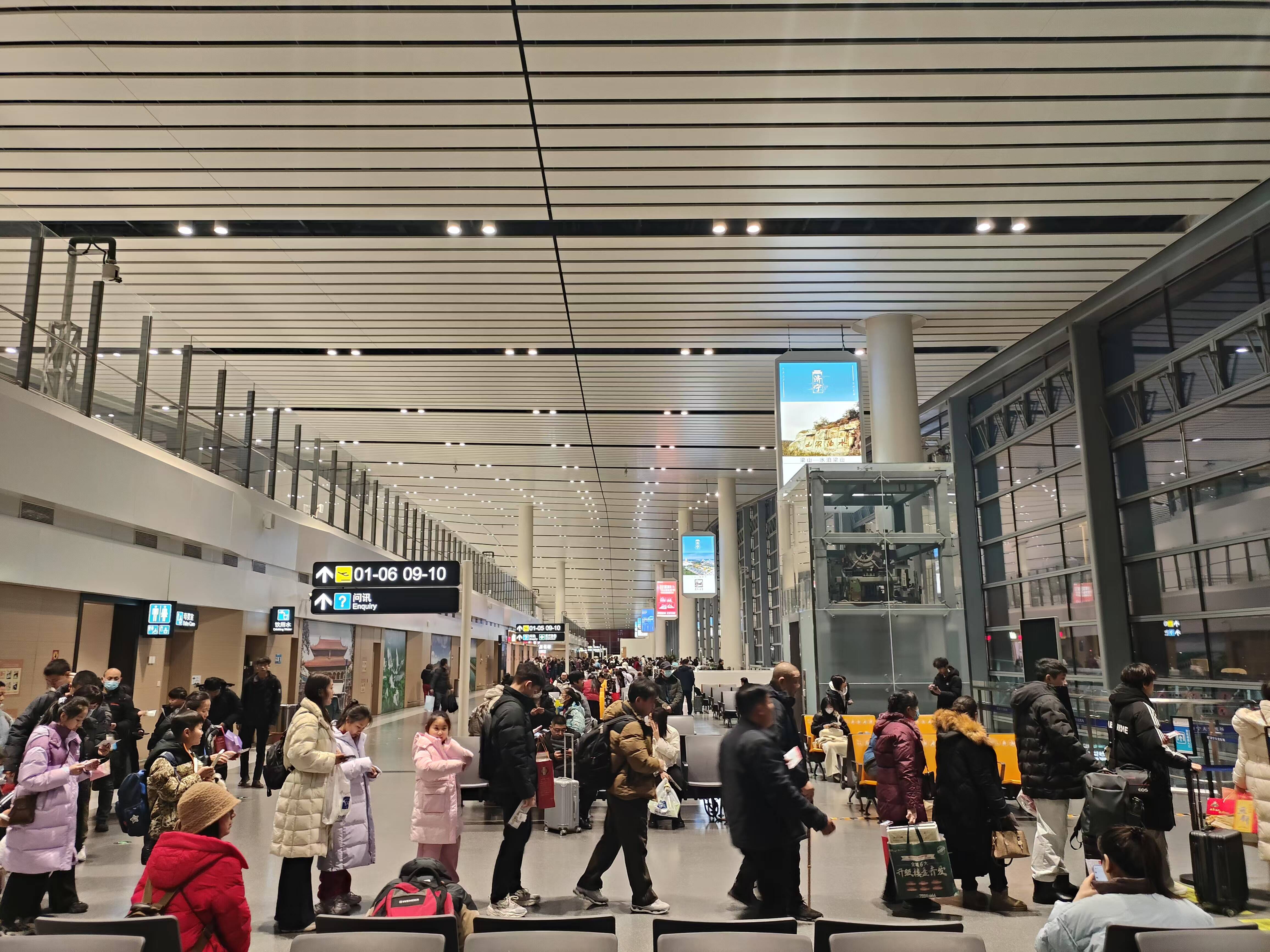 2025年广州航空客运量超1.1亿人次 同比增长5.0%