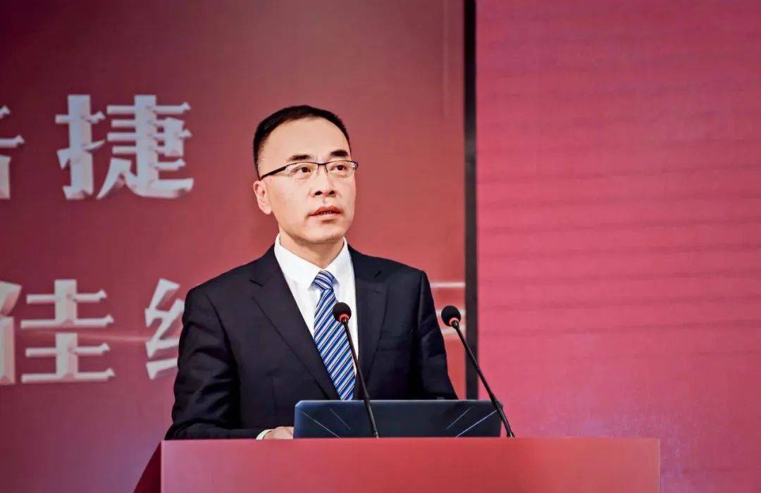 北京农商银行：董事长关文杰因工作原因辞任