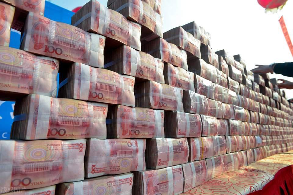 一批产品已杀到“地板价”! 结算利率一降再降,万能险成鸡肋?