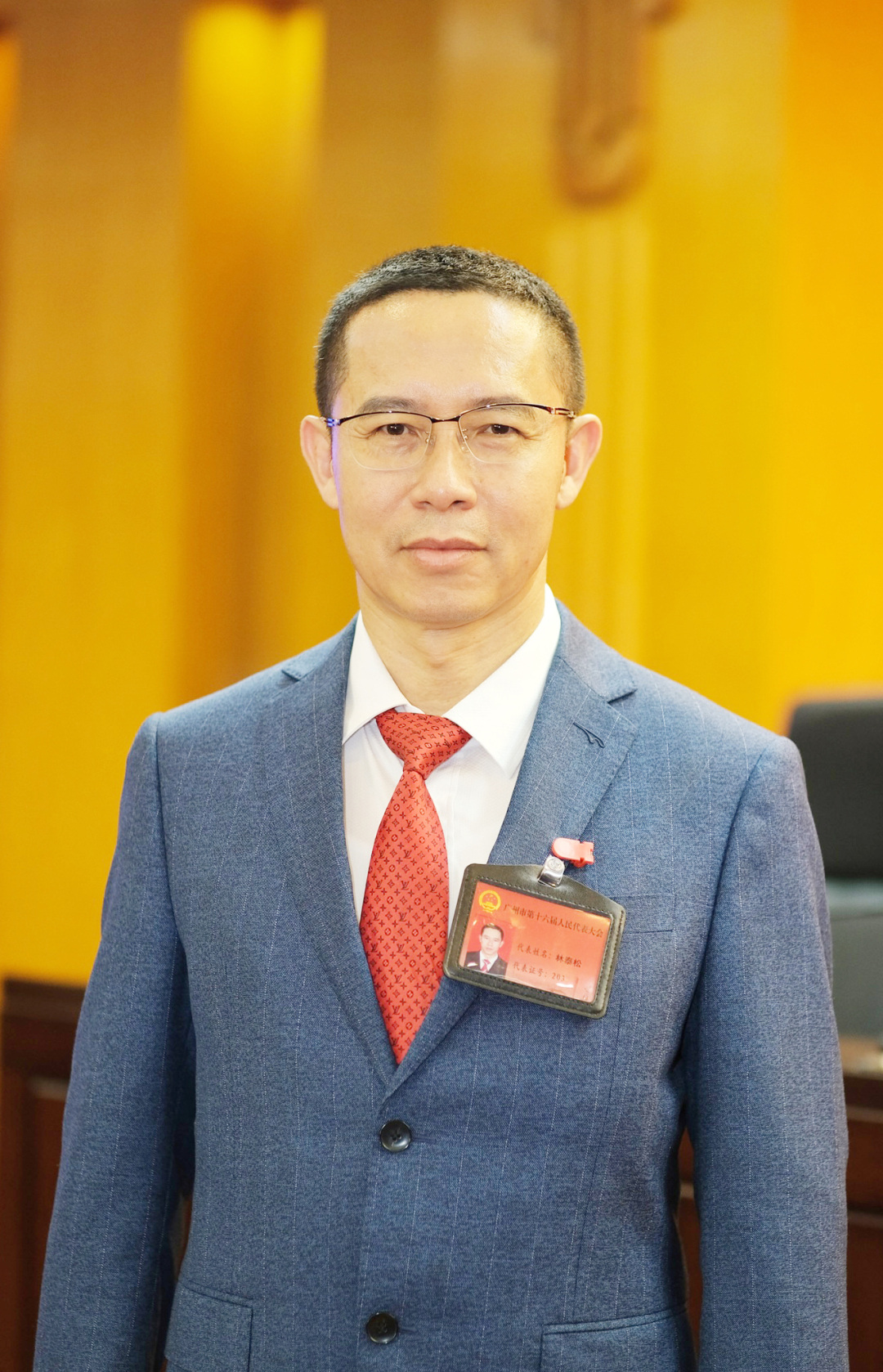 重庆两会热议“人工智能” 代表委员为发展与安全建言