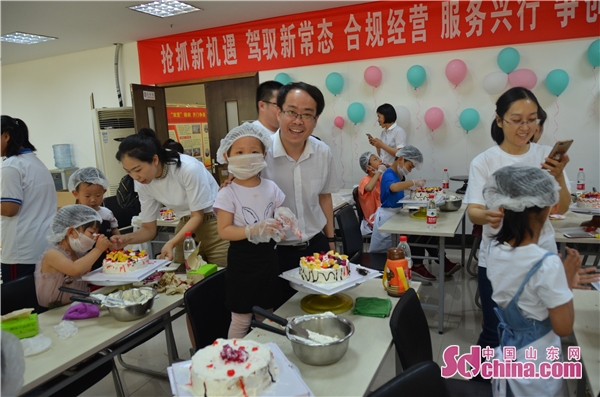 争抢到期存款“蛋糕” 银行客户经理“周末也没歇着”