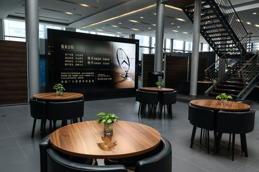 “7年低息”多米诺骨牌倒向二手车市场：已有车商跟风免息，直呼“逃不过比价”