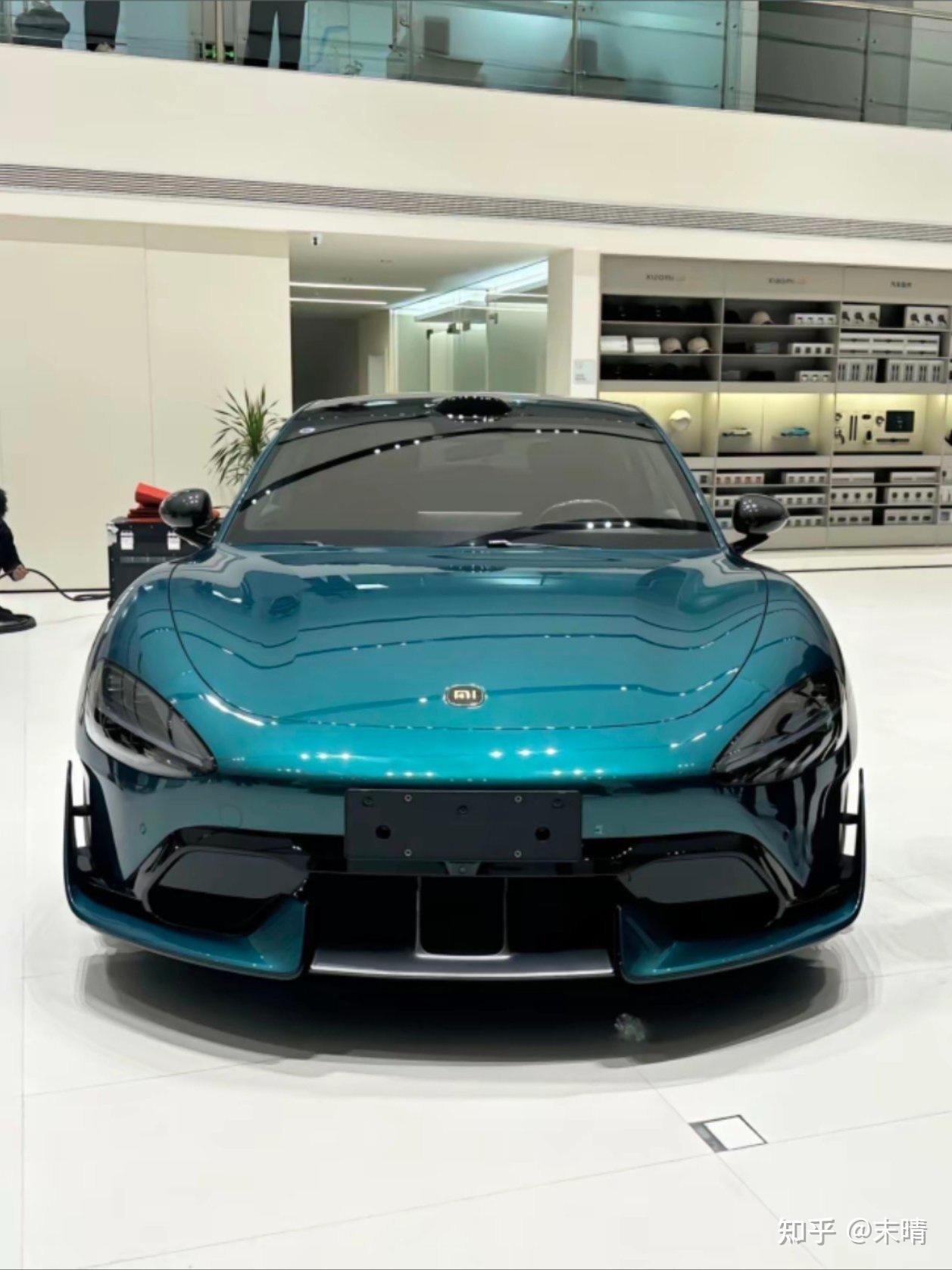 小米SU7 Ultra专属销售团队“解散”：所有销售均可卖，上市初曾月薪3万招人