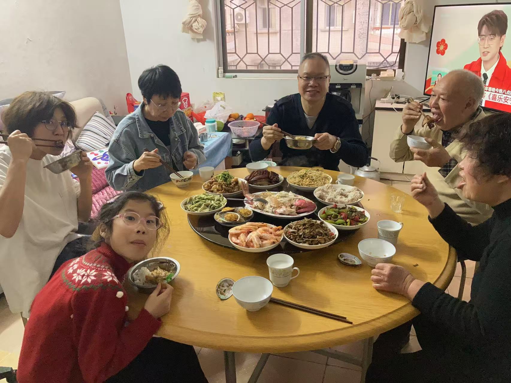 （新春走基层）“年夜饭”预订火热 浙江全力守护团圆年味