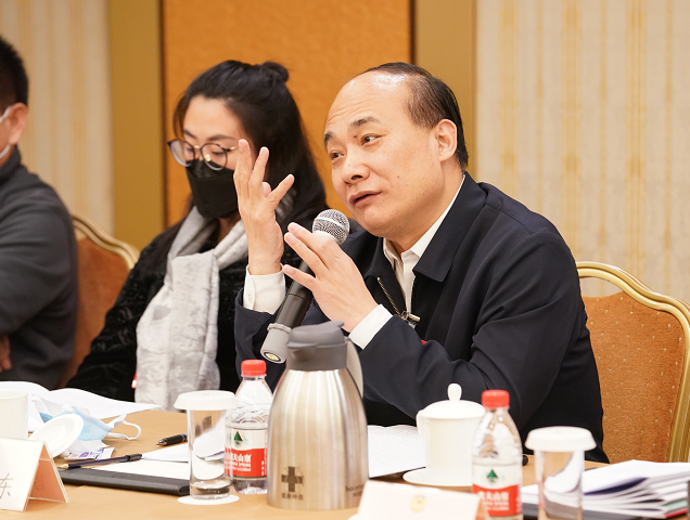 四川省政协委员建言冰雪经济发展:让“蜀山暖雪”变“金山银山”