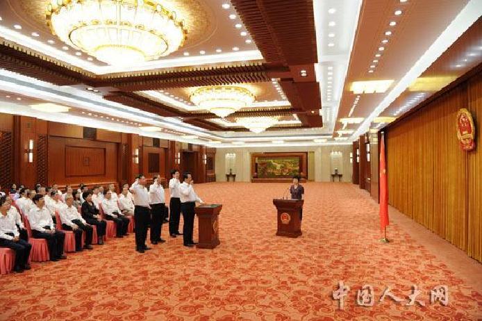 大型险企密集召开2026工作会，透露哪些信号？