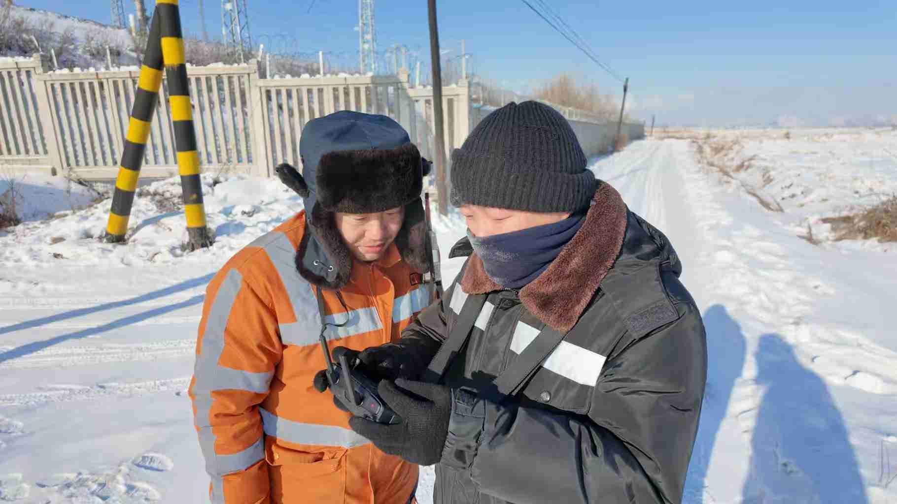 （新春走基层）智慧警务护归途 西安铁警科技赋能护航春运