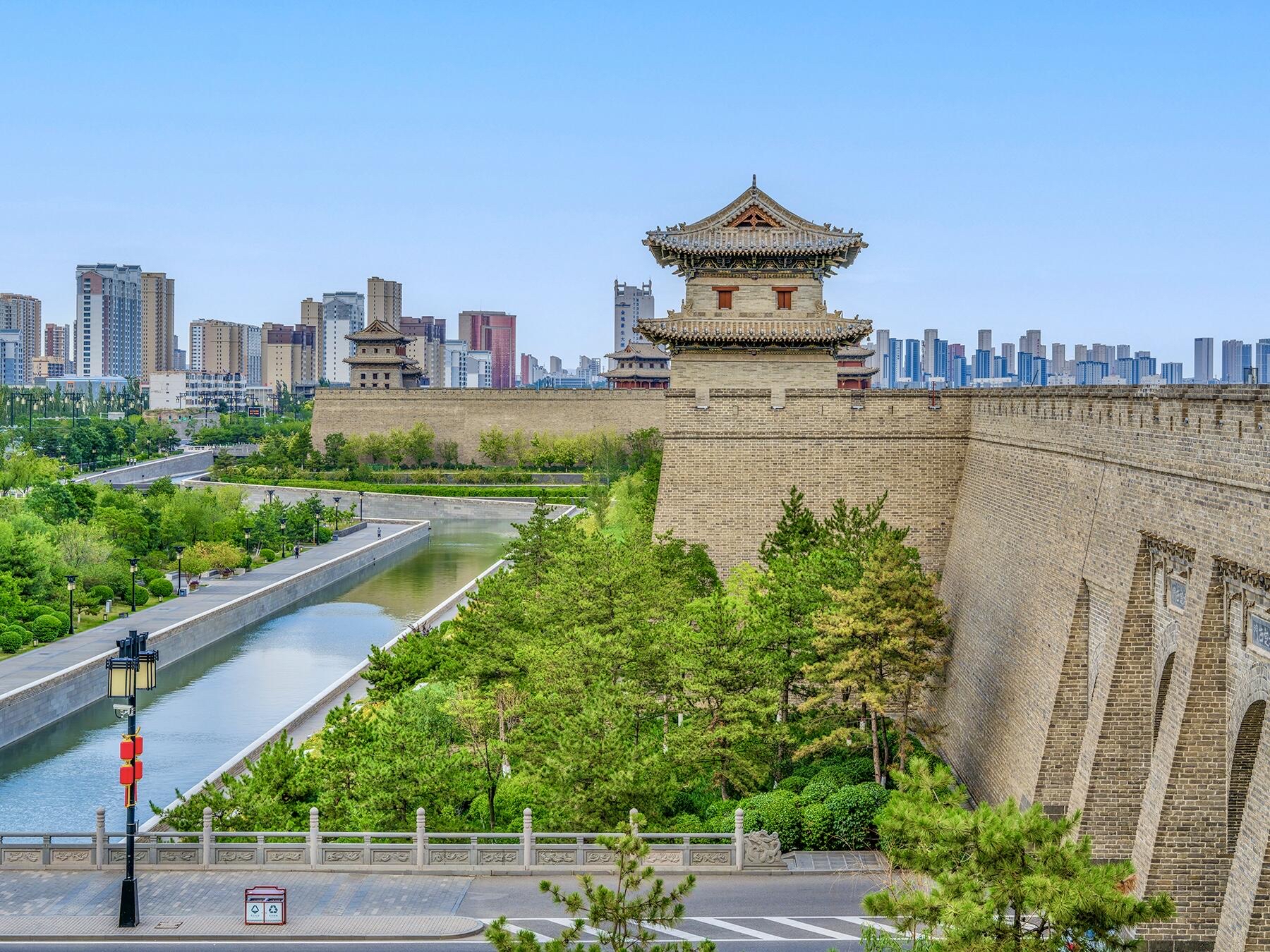 （新春见闻）7.2公里城墙全线点亮：大同古都灯会启动