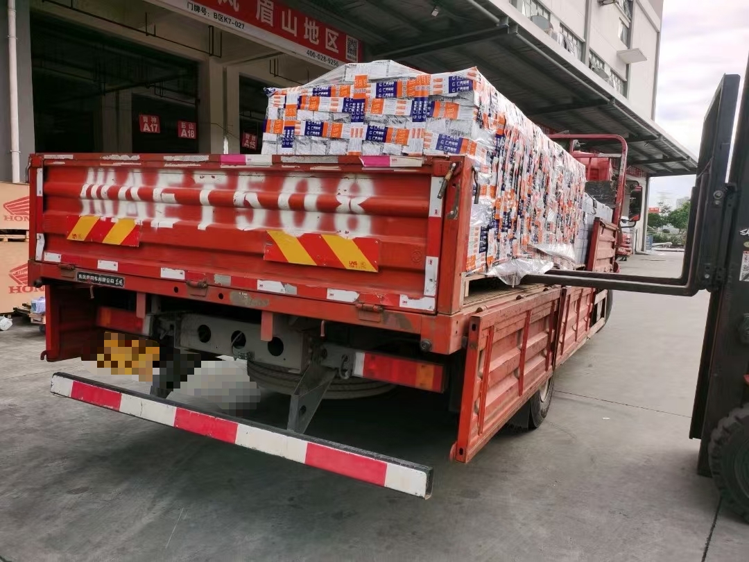 （经济观察）物"流"快递，中国人春节旅途轻松了