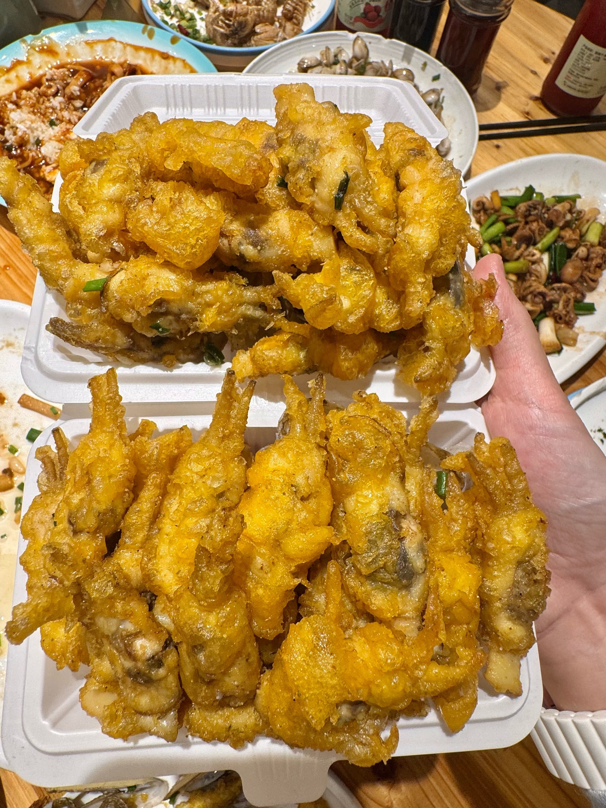 （新春见闻）浙江象山：菜场年味浓 渔家美食迎抢购热潮