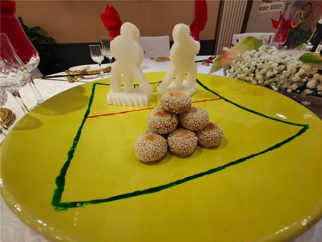 （新春走基层）浙西小镇炒出“硬核”年味