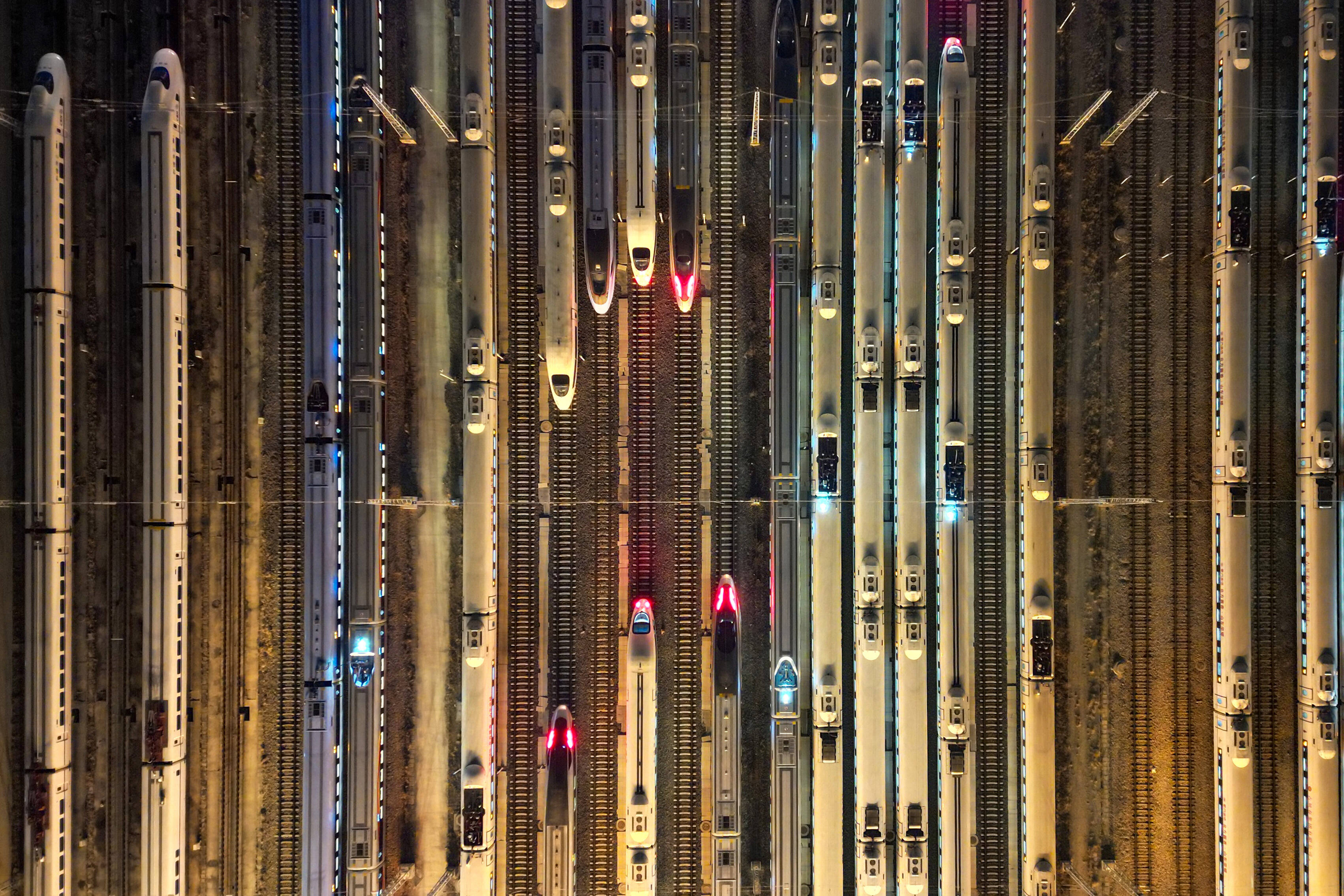 全国铁路今天将迎来返程客流最高峰 预计发送旅客1850万人次